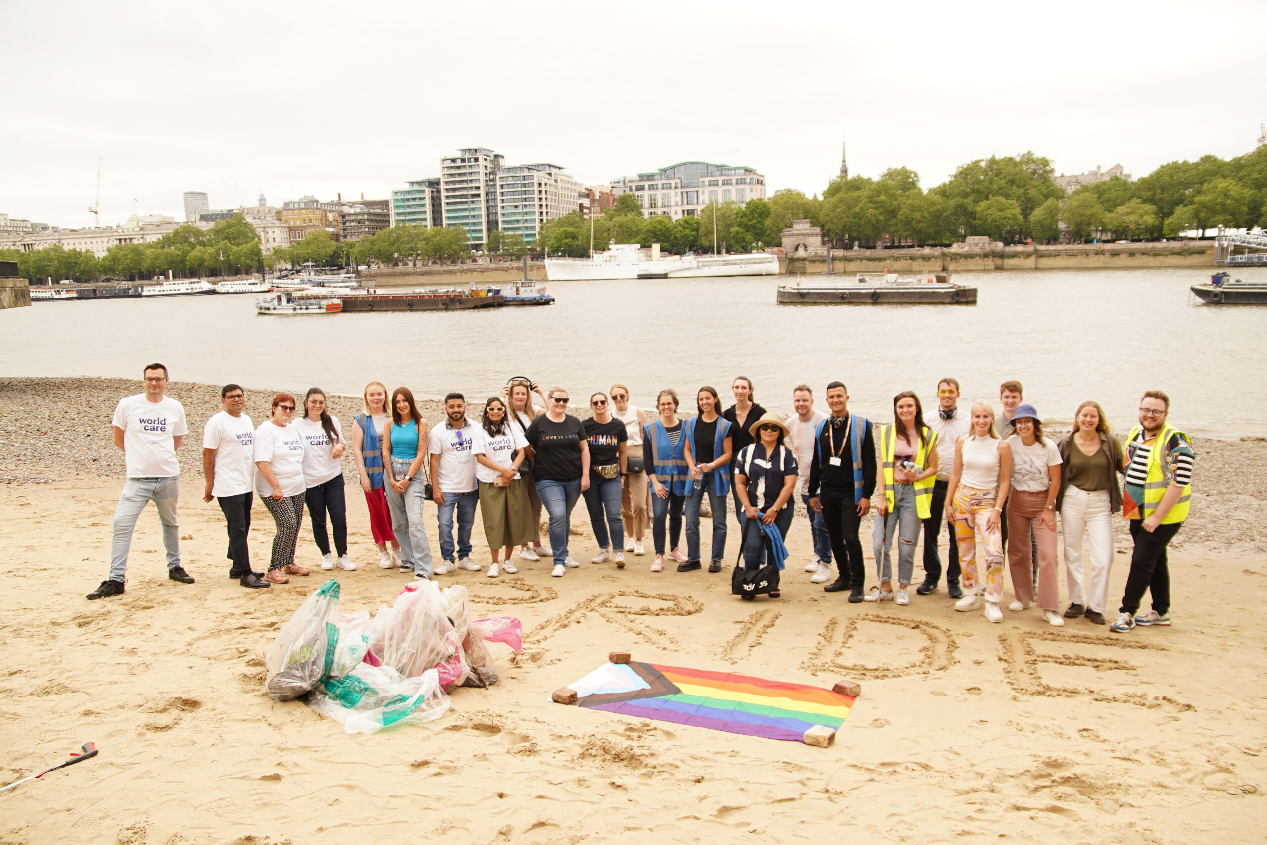 Recorra’s Thames litter pick ‘shore beats’ any other!